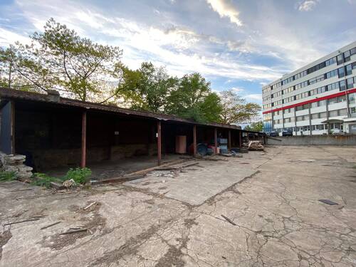 Car Port - 
