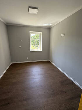 Kinderzimmer 1 / Arbeitszimmer - 