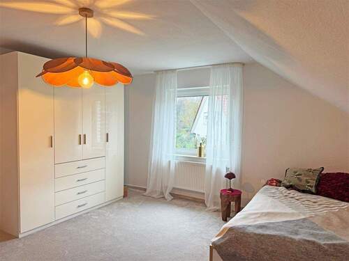 Schlafzimmer 1 Obergeschoss - 