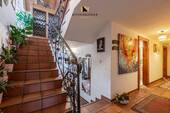 und dann hoch in die Zimmer... - 