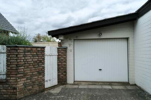 Garage 2 - 