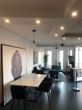 Bild 1 - Charmante 2-Zimmer-Wohnung - möbliert & zentral in Neukölln