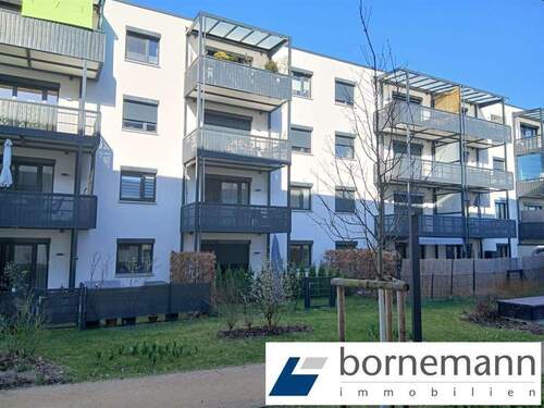 Hausansicht - Stadtnah + grün! 2-Zi.-Wohnung mit SW-Balkon + TG!