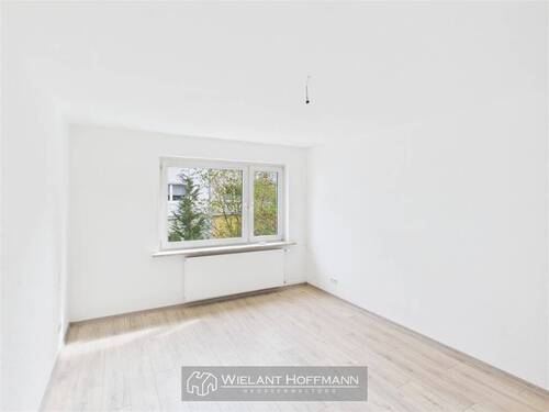 Schlafzimmer1 - 