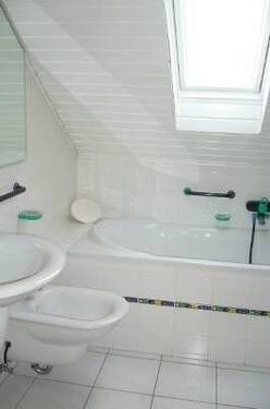 Wannenbad - 2 Zimmer Etagenwohnung zur Miete in Sankt Ingbert