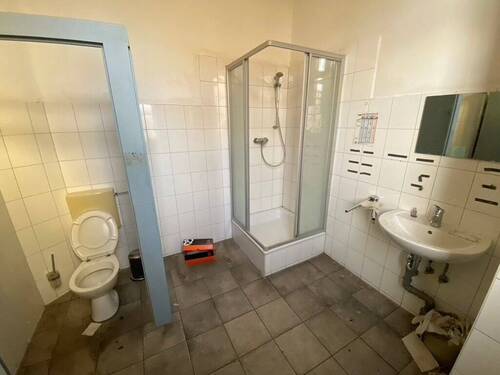 WCs mit Dusche - 