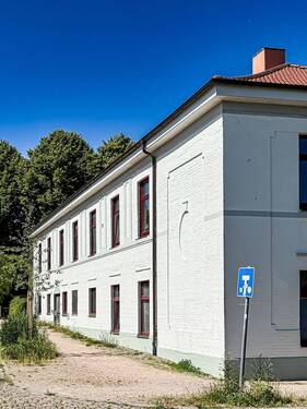 Bild 3 - Mehrfamilienhaus, Wohnhaus in Kiel