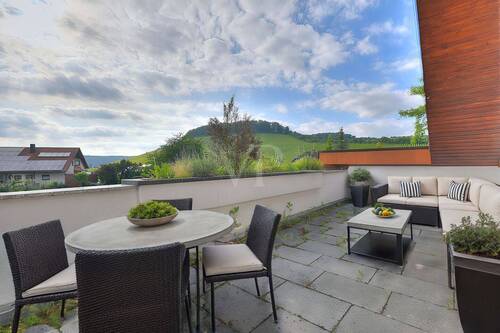 Terrasse Obergeschoss mögliche Möblierung - 