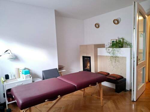 1 Behandlung Beratung.jpg - 