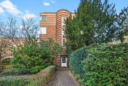 Außenansicht - 2 Zimmer Etagenwohnung zum Kaufen in Hamburg / Ohlsdorf