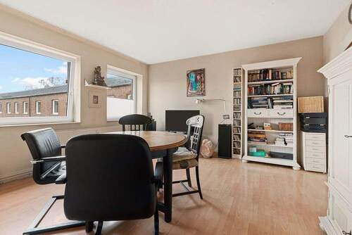 Ess- u. Wohnzimmer - 