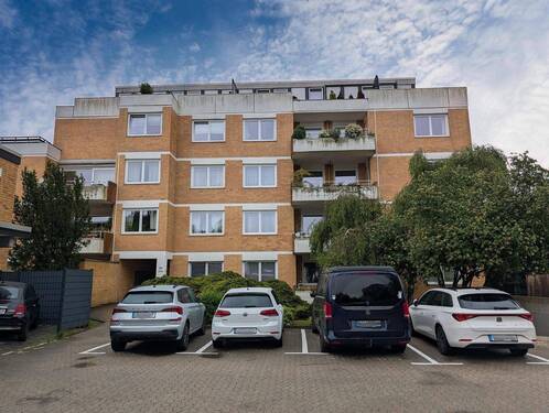Ansicht vom Hof - Nahe des Südsees- 3,5 Zimmer mit Balkon und TG-Stellplatz