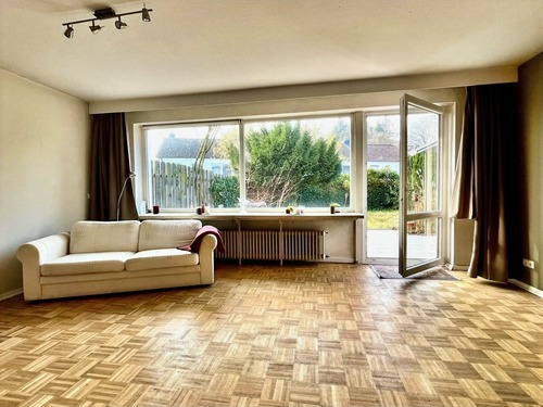 Wohnzimmer mit Terrassenzugang - 