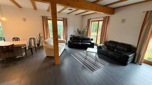 WhatsApp Image 2025-12-12 at 09.42.34 - 