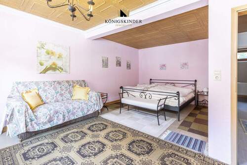 Haus 23 - Zimmer 1. OG - 