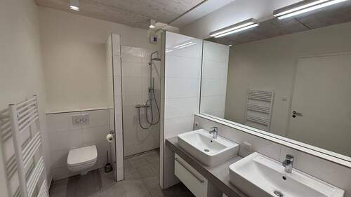 WhatsApp Image 2025-11-19 at 22.18.01(3) - 