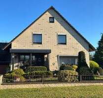 Zweifamilienhaus mit Potenzial und großem Grundstück - Melbeck