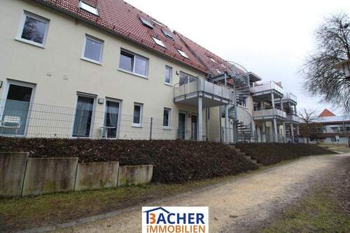 Außenansicht - 2 Zimmer Etagenwohnung zur Miete in Wurmlingen