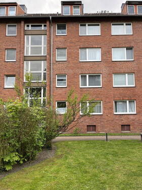 Bild 2 - 3 Zimmer Etagenwohnung zum Kaufen in Hamburg-Bahrenfeld