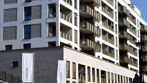 1_Haussfassade - Neubauwohnung in Bestlage Friedrichshain - Großer Sonnenbalkon