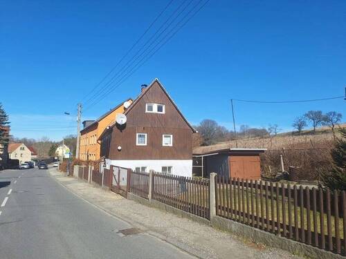 Straßenansicht - 3 Zimmer Einfamilienhaus zum Kaufen in Radeberg