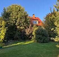 Einfamilienwohnhaus mit möglicher Einliegerwohnung und unverbaubaren Blick ins Grün - Ostrau