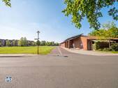 Außenansicht Zufahrt Markt - Gewerbeobjekt (Büro, Produktion, Verkauf) zum Kaufen in Königs Wusterhausen - OT Deutsch Wusterhausen