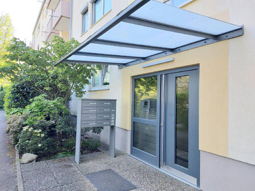 Eingang - Drei-Zimmerwohnung in Staufen, ruhige Lage