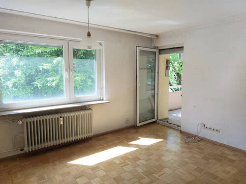 Wohnzimmer - Etagenwohnung mit 80,60 m&sup2; in Staufen im Breisgau zum Kaufen