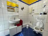 Bad mit Dusche / WC - 