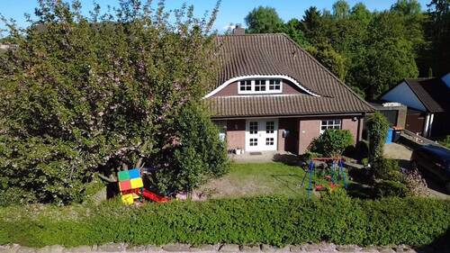 Bild 2 - 5 Zimmer Einfamilienhaus zum Kaufen in Bebensee