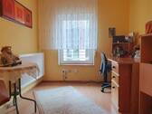 OG: Schlafzimmer 2 - 