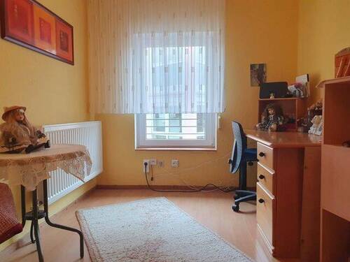 OG: Schlafzimmer 2 - 