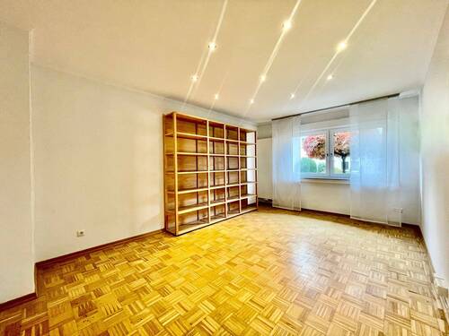 Zimmer 3 - 