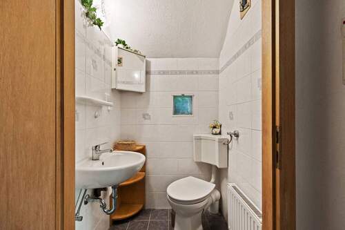 WC im Dachgeschoss - 