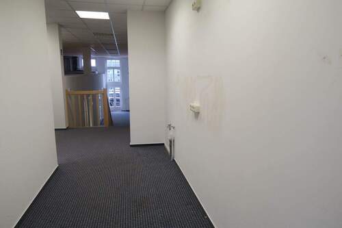 1070-Flur obere Ebene - 