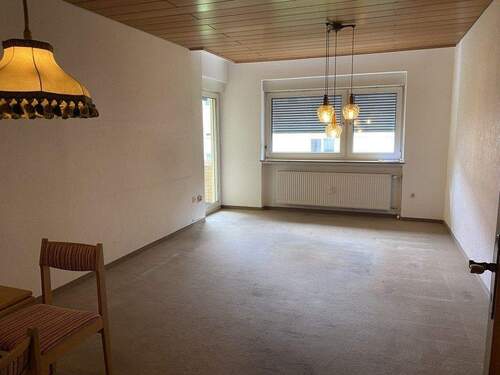 Wohnen - 4 Zimmer Etagenwohnung in Nürnberg