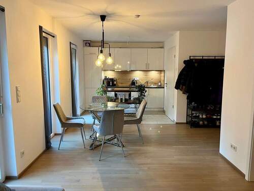 Wohnbereich - 2-Zimmer-Neubau-Wohnung mit Terrasse unweit des Stadtparks!