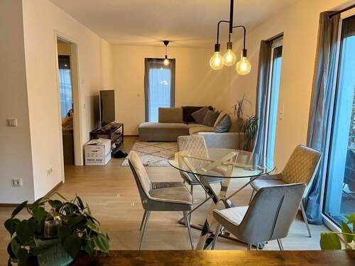 Wohnbereich - 2 Zimmer Terrassenwohnung zur Miete in Nürnberg