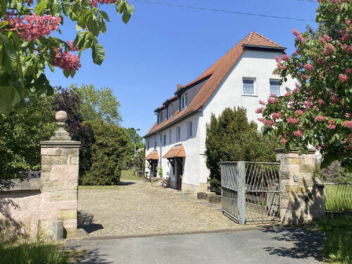 Bild1 - Weitläufiges Anwesen mit viel Potenzial und verschiedenen Nutzungsmöglichkeiten in Riesa