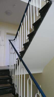 Treppenhaus.JPG - 1 Zimmer Etagenwohnung zum Kaufen in Hamburg