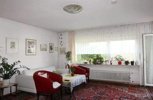  Wohnzimmer 1. OG Wohnung - Etagenwohnung mit 125,00 m&sup2; in Seeheim-Jugenheim zum Kaufen