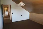 OG Zimmer links 2 - 