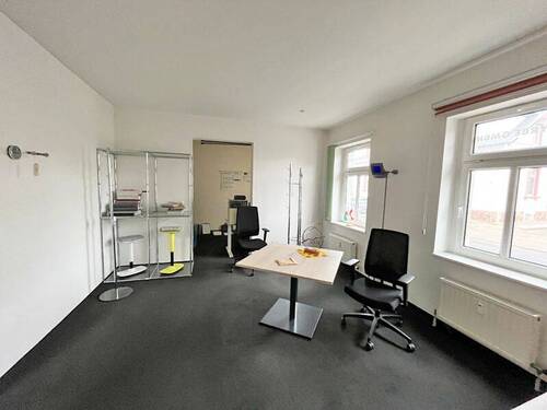 Gewerbe Raum 1 - 