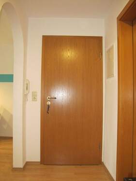 Eingangstüre - Flur.jpg - 