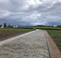 Exklusives Baugrundstück in Theuma. Viel Platz für ein modernes Eigenheim in Bestlage.