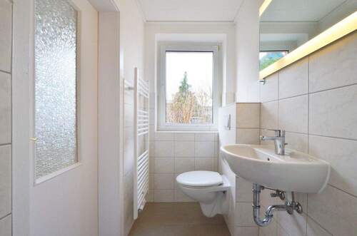 modernes Tageslichtbad - 