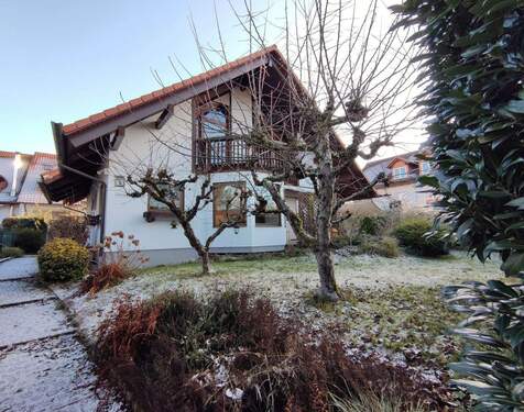 EFH - solide gebaut - 5 Zimmer Einfamilienhaus zum Kaufen in Ettlingen