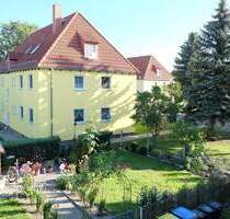 * OT Kulkwitz * große Wohnküche * Laminat * Bad mit Wanne und Fenster * Stellplatz * - Markranstädt OT Kulkwitz