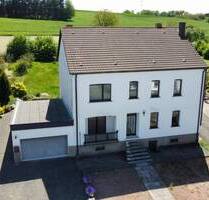 Großzügiges EinZweifamilienhaus mit 170 m² Wohnfläche auf 1.100 m² Grundstück - Saarwellingen / Reisbach